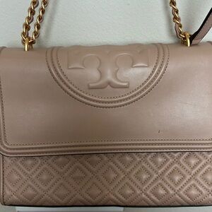 Tory Burch Cream and Gold Quilted Shoulder Bag